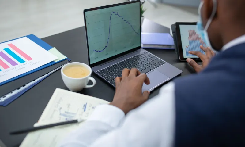 Why Your Brain Is Quietly Sabotaging Your Copy Trading Results